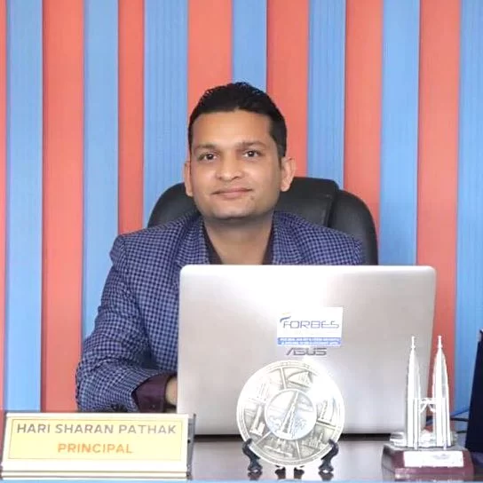 Forbes College